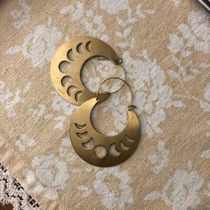 Witchy moon phases gold tone earrings